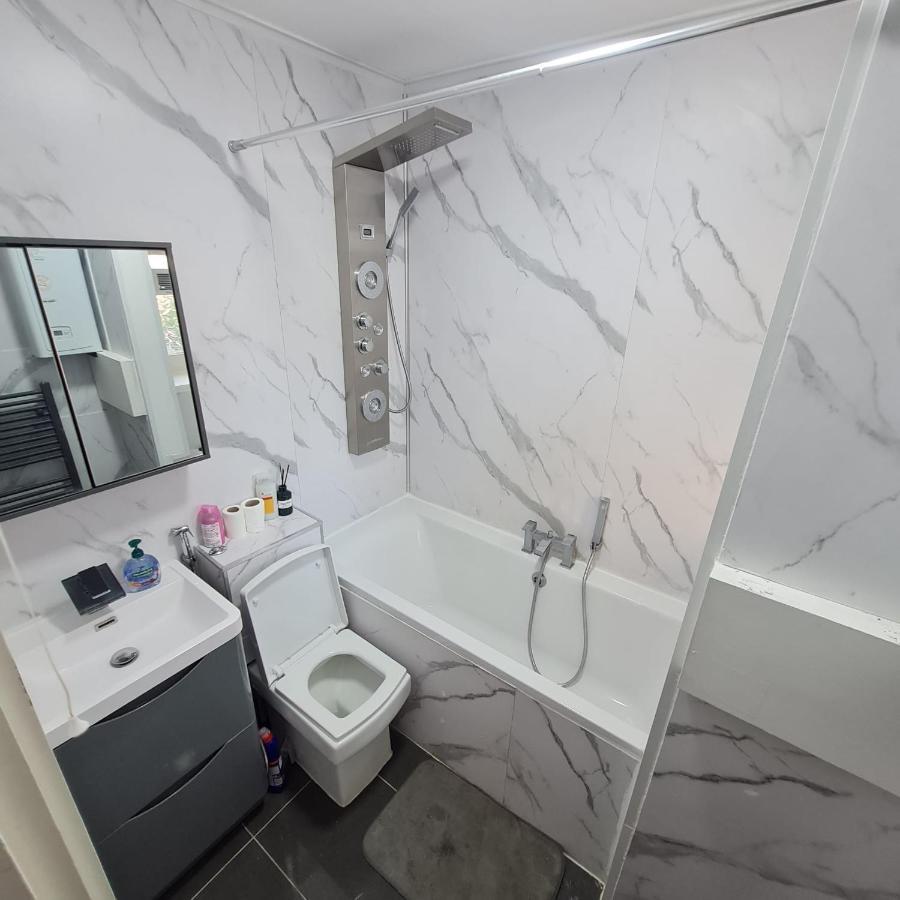 Studio Apartment In London, Bethnal Green Londres Exterior foto